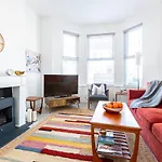 Spacious 3Br House, 8 Min Kensal Green, Nw London