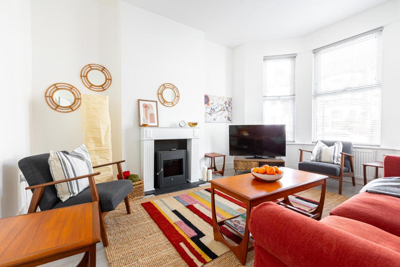 Spacious 3br House, 8 Min Kensal Green, Nw * Londra