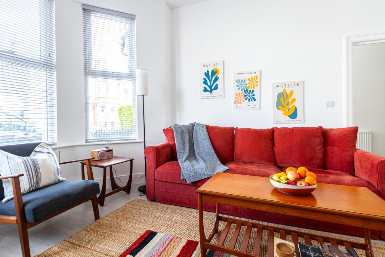 Spacious 3br House, 8 Min Kensal Green, Nw Londra